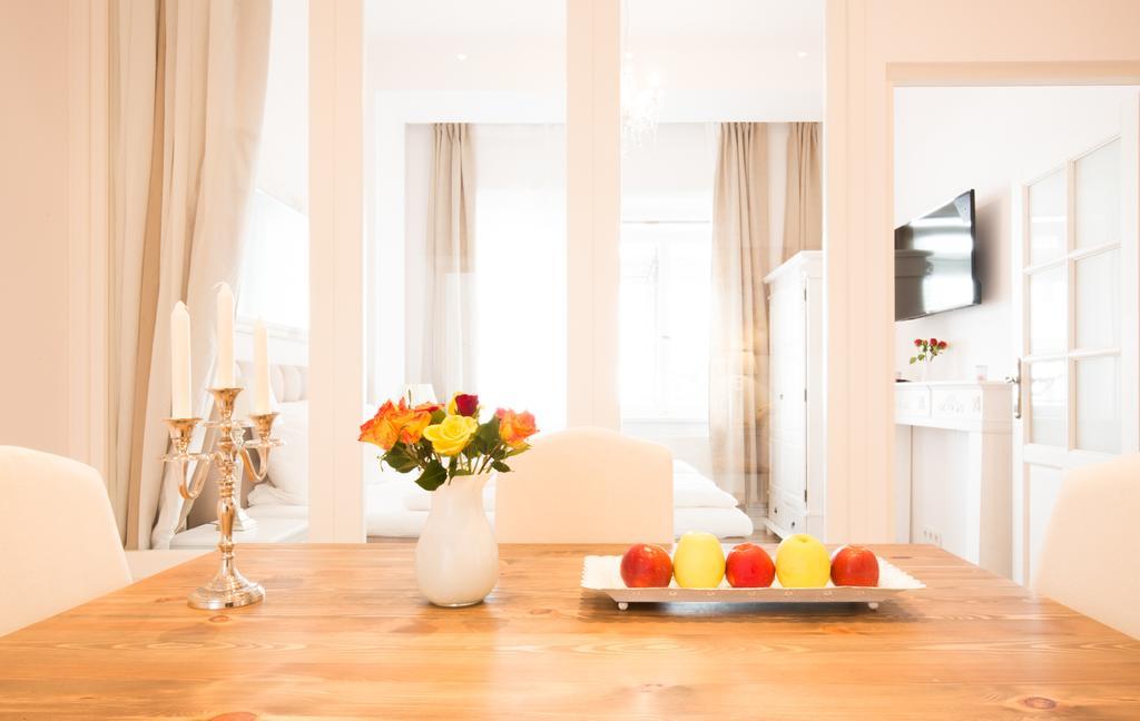Fritz By Rockchair Apartments L Superhost Status L 3 Bedrooms Boxspringbeds 2 Bathrooms 2 Kitchen - Cozy Family & Business Flair Welcomes You! Berlin Exterior photo